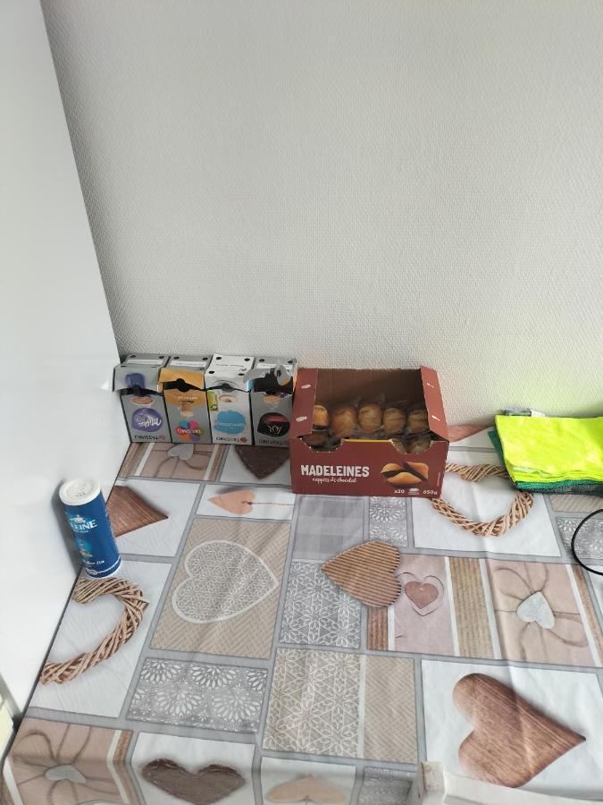 Joli Appartement Proche Metro Lyon Exterior foto