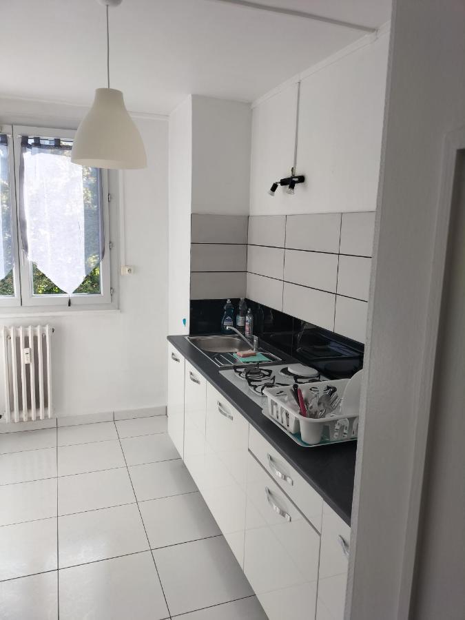 Joli Appartement Proche Metro Lyon Exterior foto